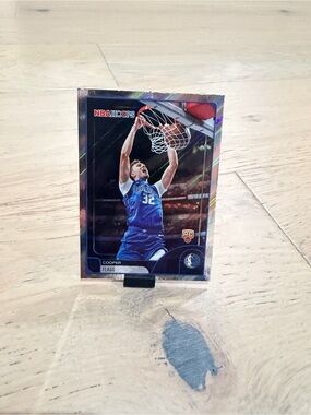 2025-26 Topps NBA Hoops Cooper Flagg Light Burst Rookie RC Mavericks #35